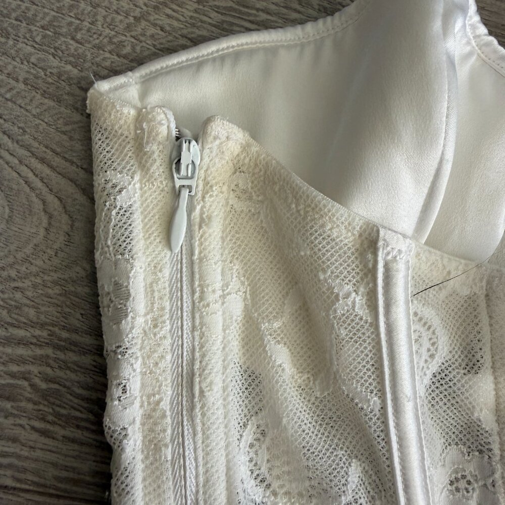 Victoria’s Secret I Do Ivory Lace Bridal Bustier Corset 34B Lace Up Back Straple - Picture 7 of 11